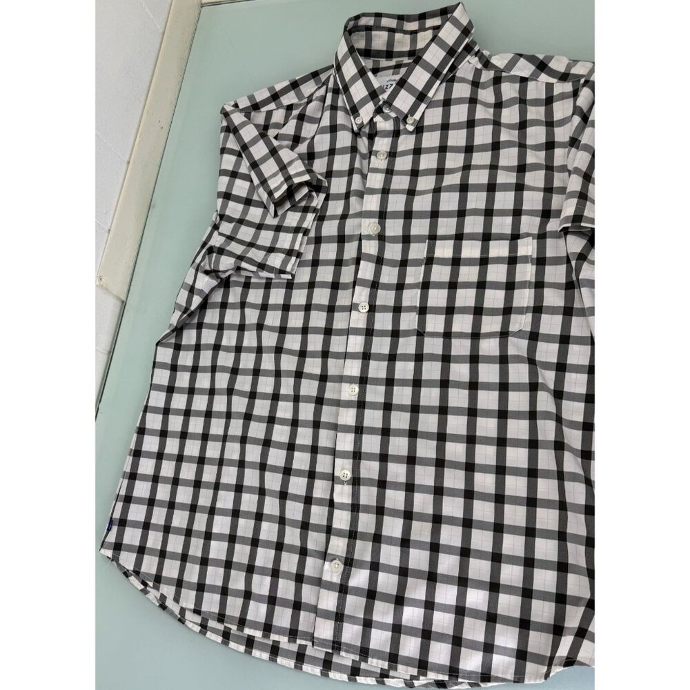 Mizzen Main Shirt Mens XL Trim Fit Button Down Short Sleeve Windowpane Stretch